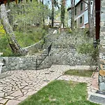 Rose Garden Platres
